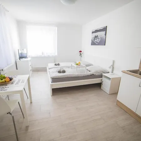 Apartmanhotel U Parku *