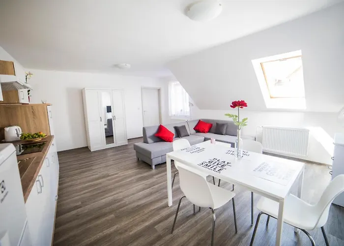 Aparthotel U Parku 3*